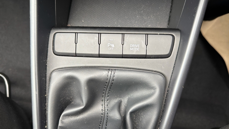 Hyundai i20 1.0T GDi 48V MHD SE Connect 5dr Petrol Hatchback